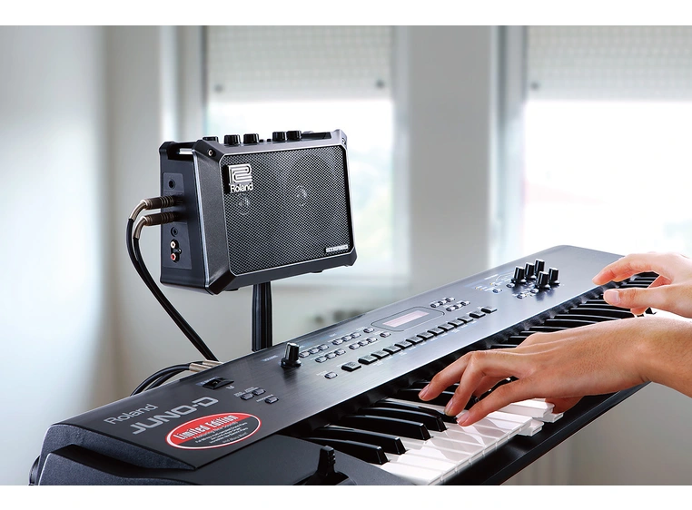 Roland MB-CUBE Mobile Cube, Stereo instrumentforsterker 